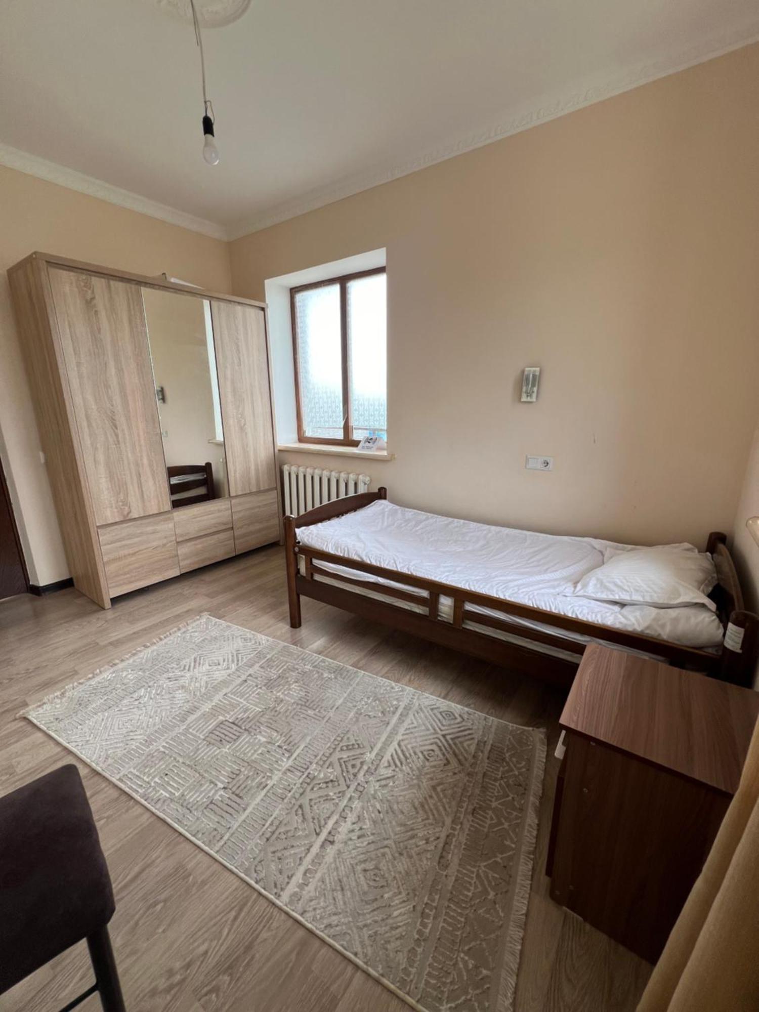 Отель Maksat House Тосор Экстерьер фото