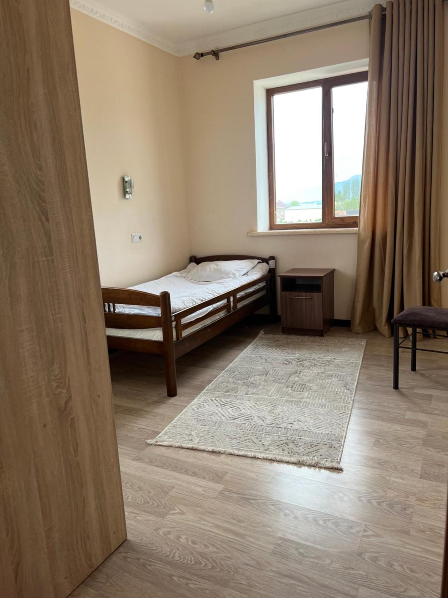 Отель Maksat House Тосор Экстерьер фото